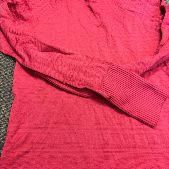 Lululemon restless pullover - Picture 2 of 3